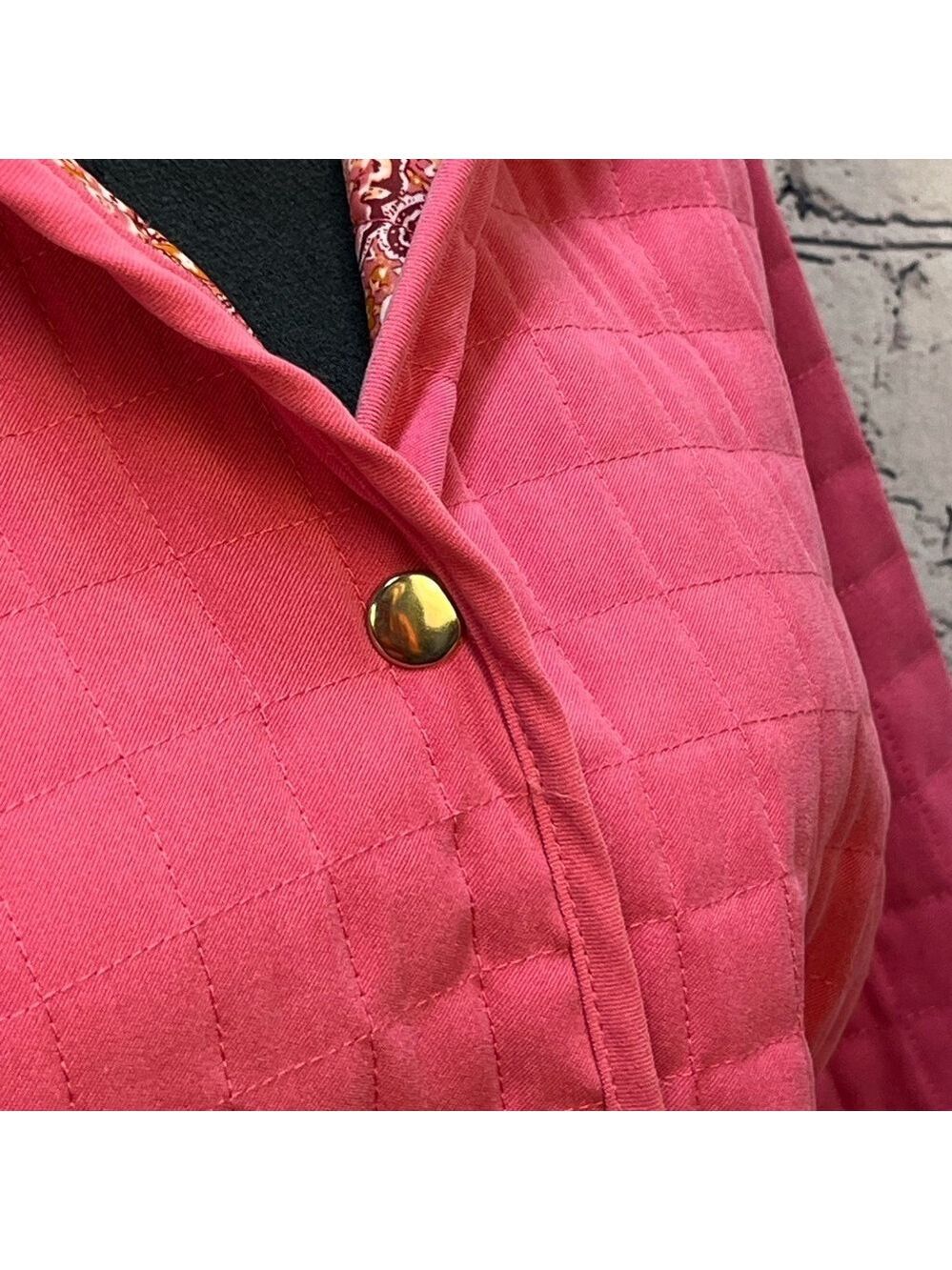 Briggs New York Women’s Pink Quilted Button Down Jacket size 16P EUC - Picture 8 of 16